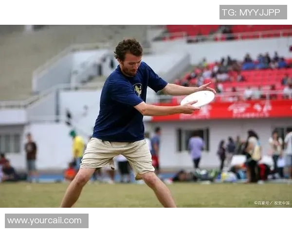 南京飞盘队耐力争议引发热议球员表现与训练方法成焦点